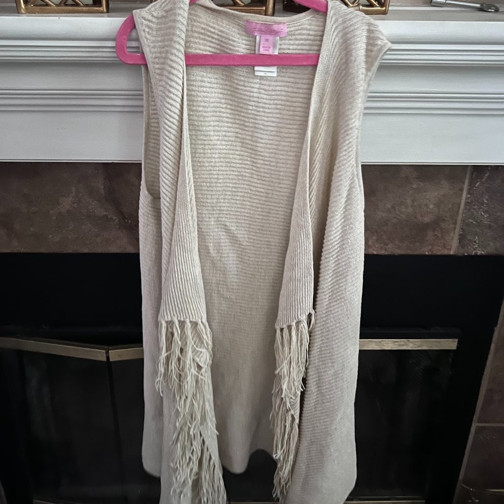 Size XS Lilly Pulitzer Beige Sweater Vest